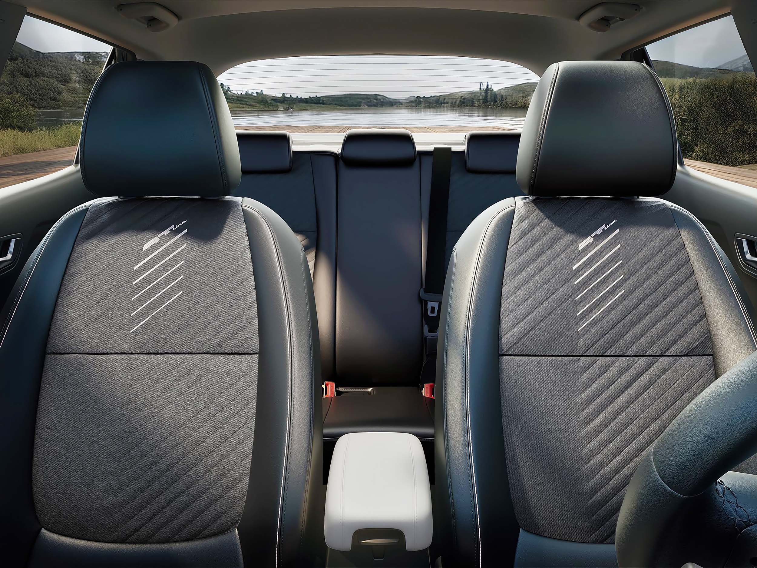 Rent a car Satu Mare airport Kia Stonic 2026 Interior Front and Rear Seats Design inchirieri auto aeroport