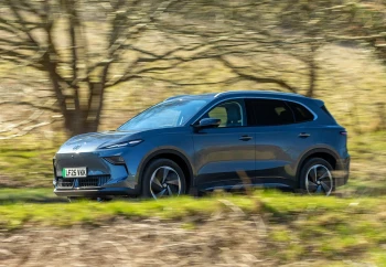 SUV-ul electric MGS5 EV: Performanță, Autonomie și Tehnologie la Preț Accesibil